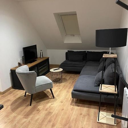 Ferienwohnung Apparemment Parigne L'Eveque Exterior foto